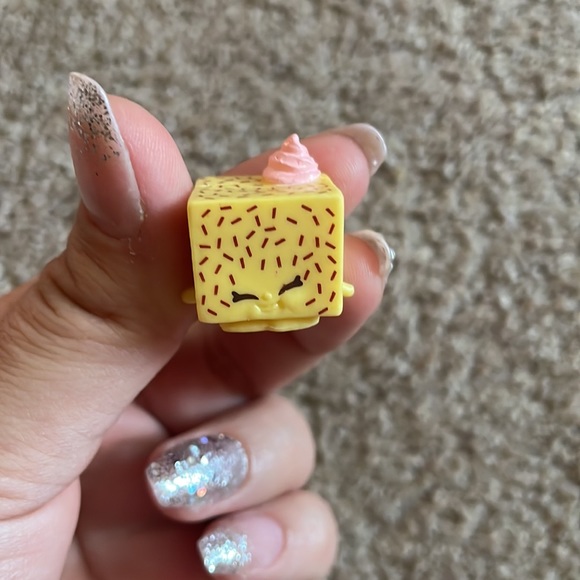 SHOPKINS! Lammy Lamington! - Picture 1 of 4